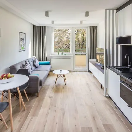 Apartment Nowogrodzka 17 Studio By Homeprime